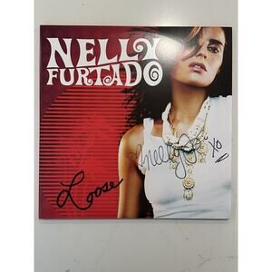 NELLY FURTADO Signed LOOSE Vinyl LP AUTOGRAPHED [IN HAND] RARE #2